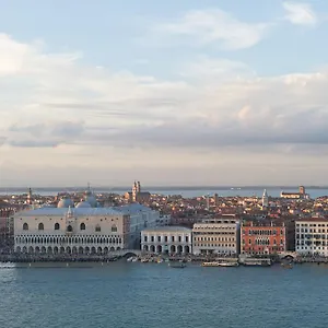 Hotel Savoia & Jolanda Venice